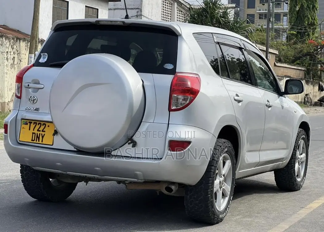 Toyota RAV4 2006 Silver