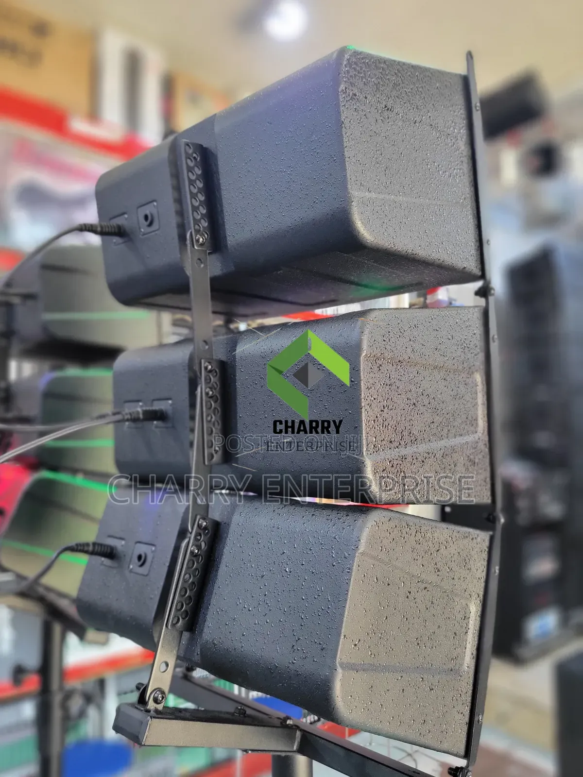 Powerful Soundsoft Speakers 2 Base Na 6 Tweeters Zinatumia Umeme