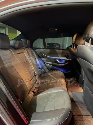 Mercedes-Benz E200 2017 Gray