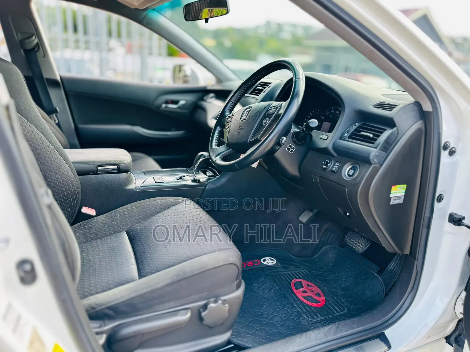 Toyota Crown 2009 White
