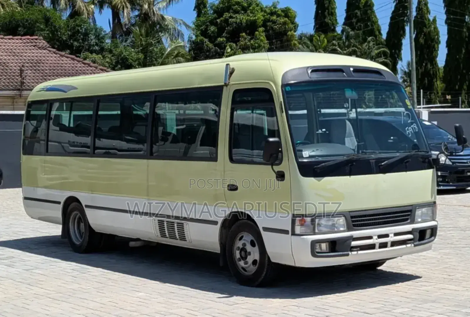 Toyota Coaster 2008 Green