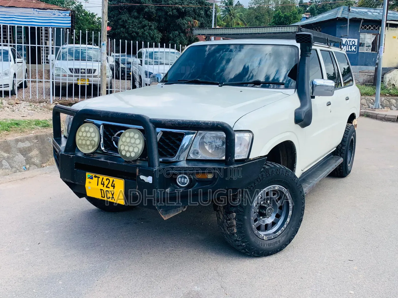 Nissan Patrol 2004 White