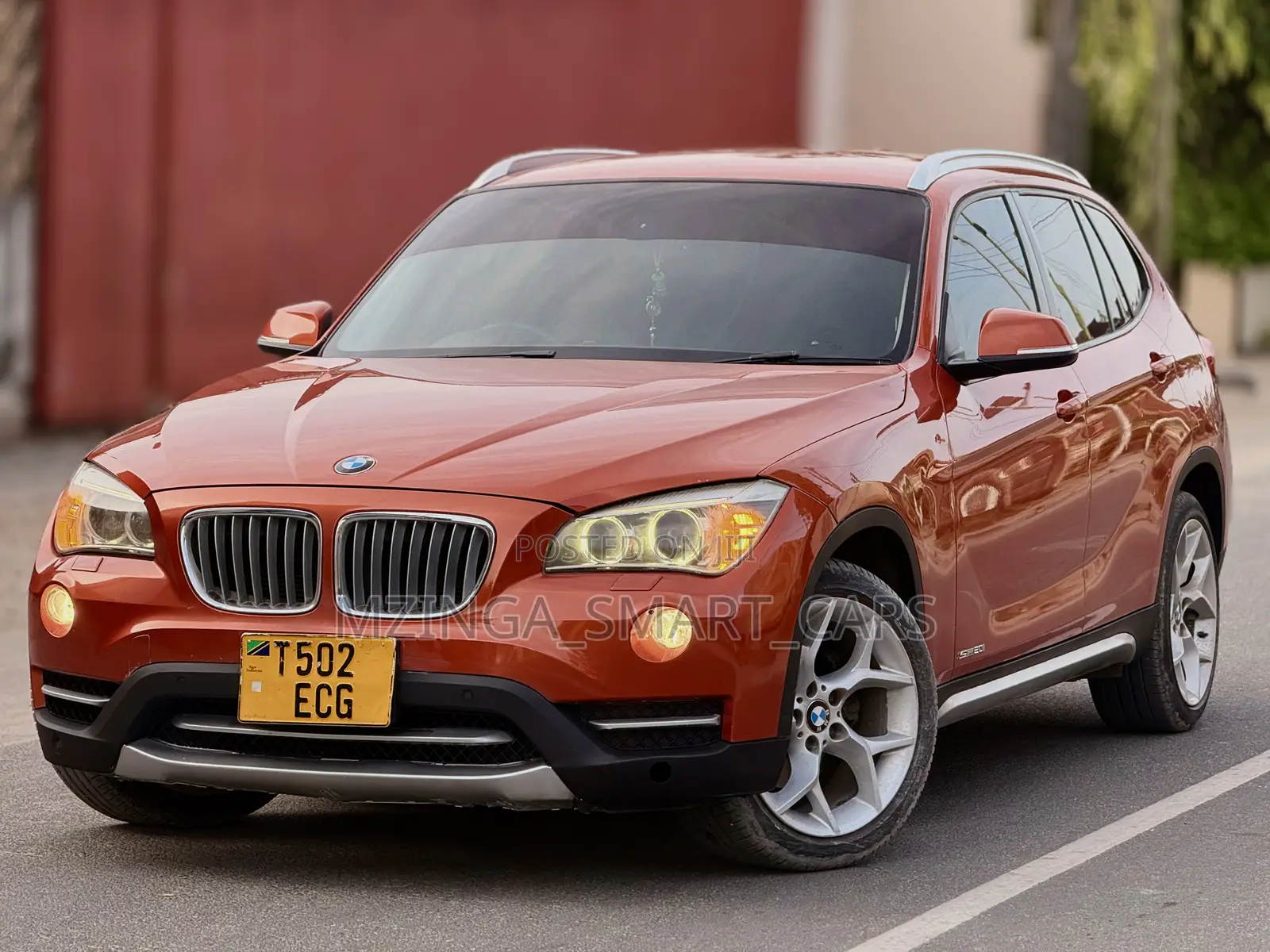 BMW X1 2013 Orange