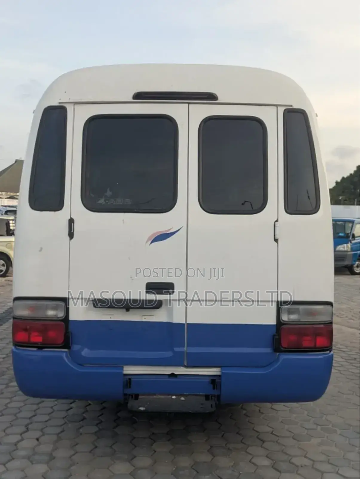 Toyota Coaster 2004 White