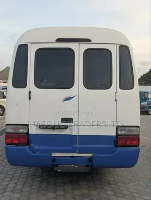 Toyota Coaster 2004 White