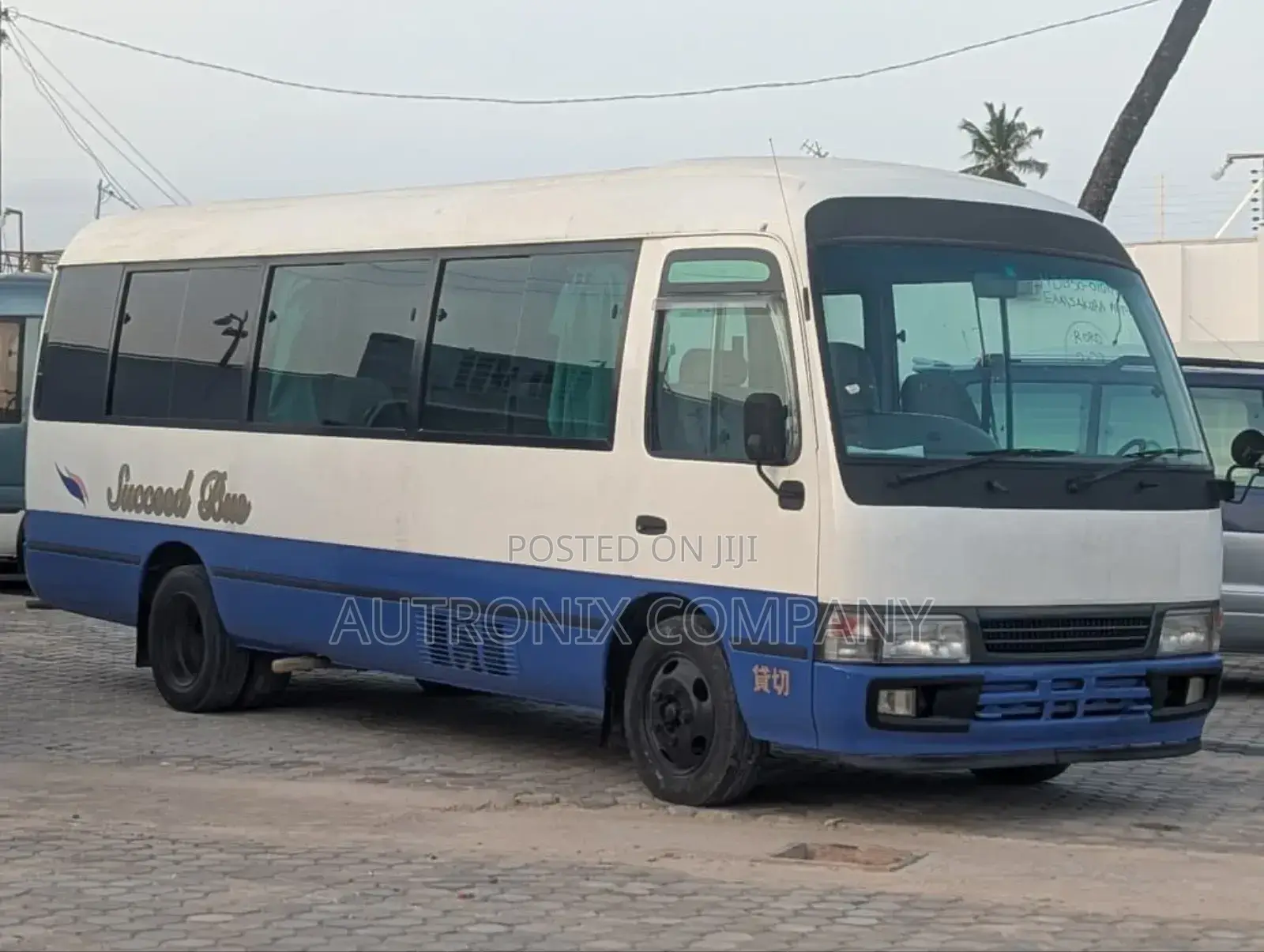 Toyota Coaster 2004 White