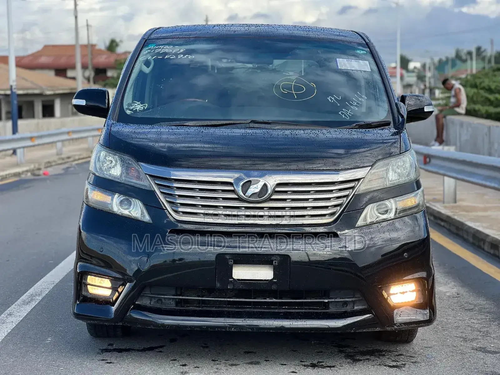 Toyota Vellfire 2011 Black