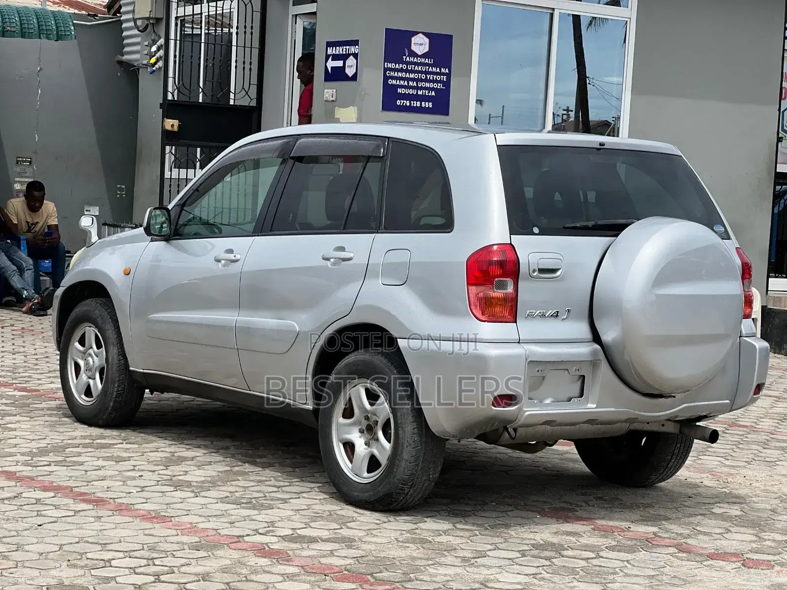 Toyota RAV4 Base FWD 2001 Silver