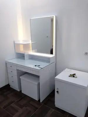 Dressing Table Ya Kisasa
