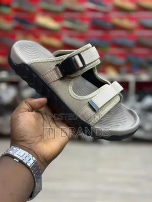 Generalizer New Sandals