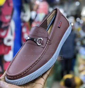 Simple Shoes Timbaa Moccains