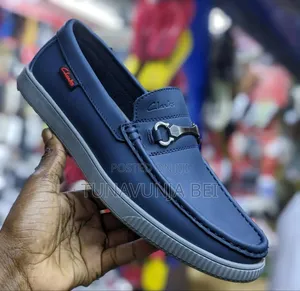 Simple Shoes Timbaa Moccains