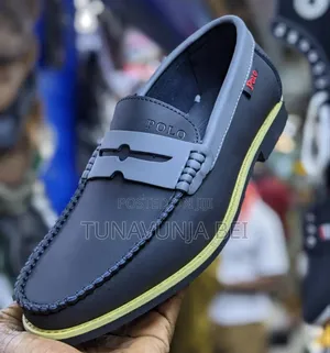 Simple Shoes Timbaa Moccains