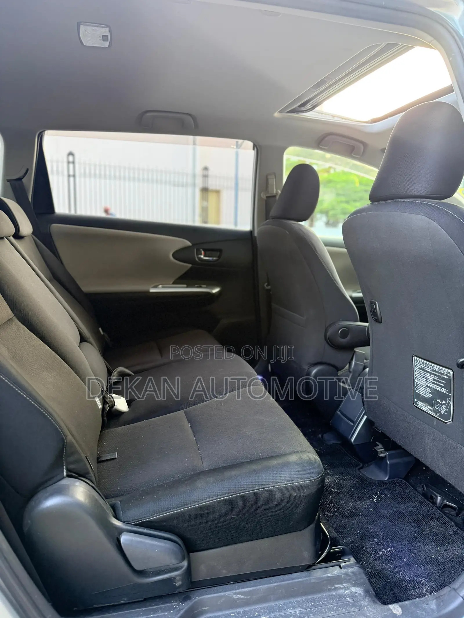 Toyota Wish 2012 Silver