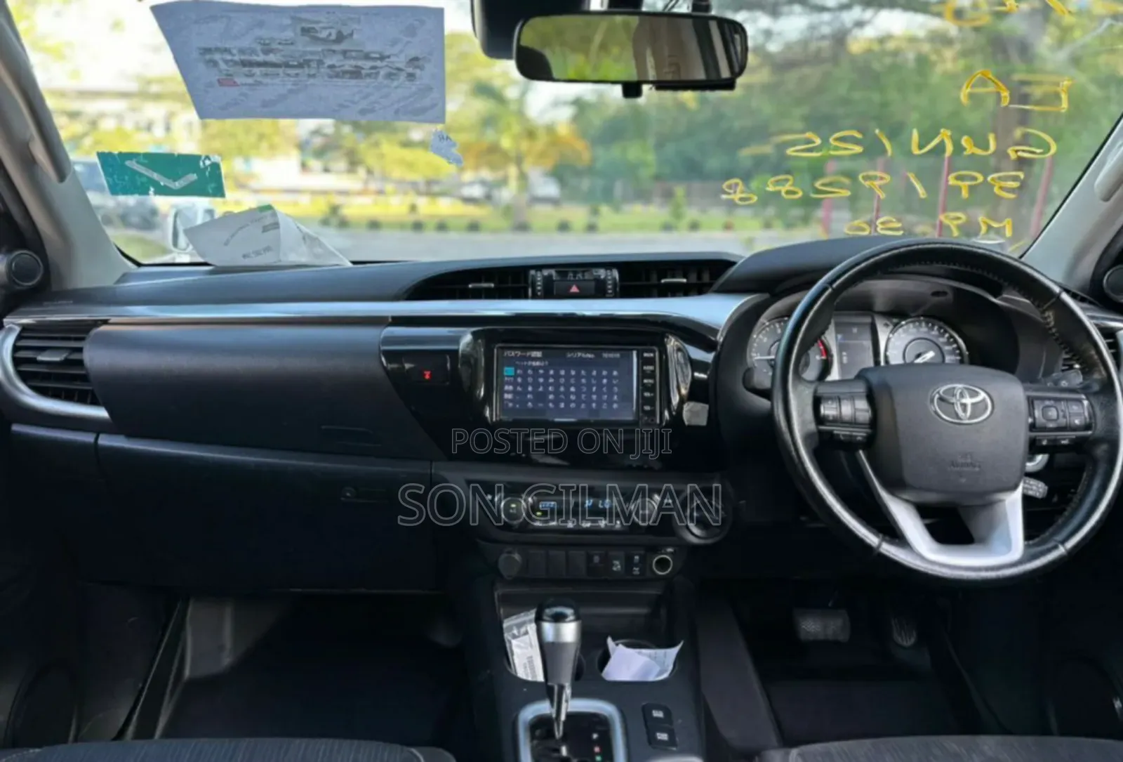Toyota Hilux 2020 White
