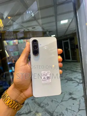 New Samsung Galaxy A56 256 GB White