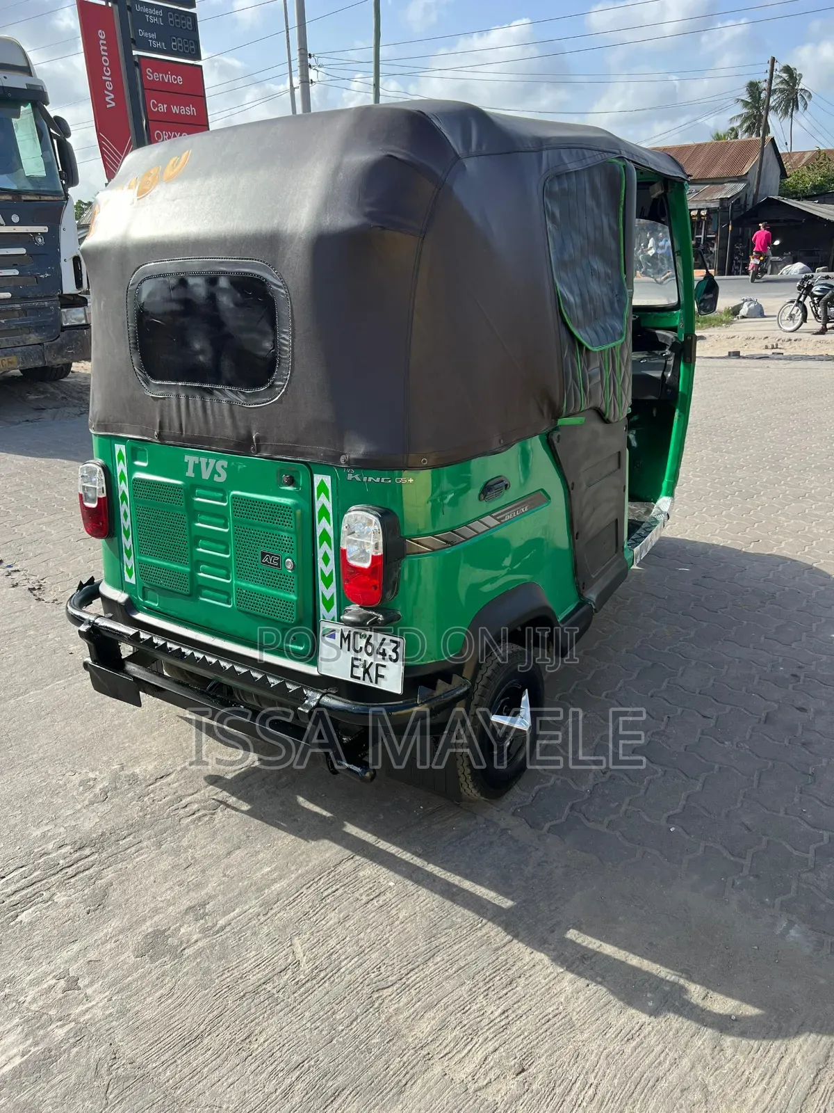 TVS King Deluxe Plus iTouch Start 2025 Green