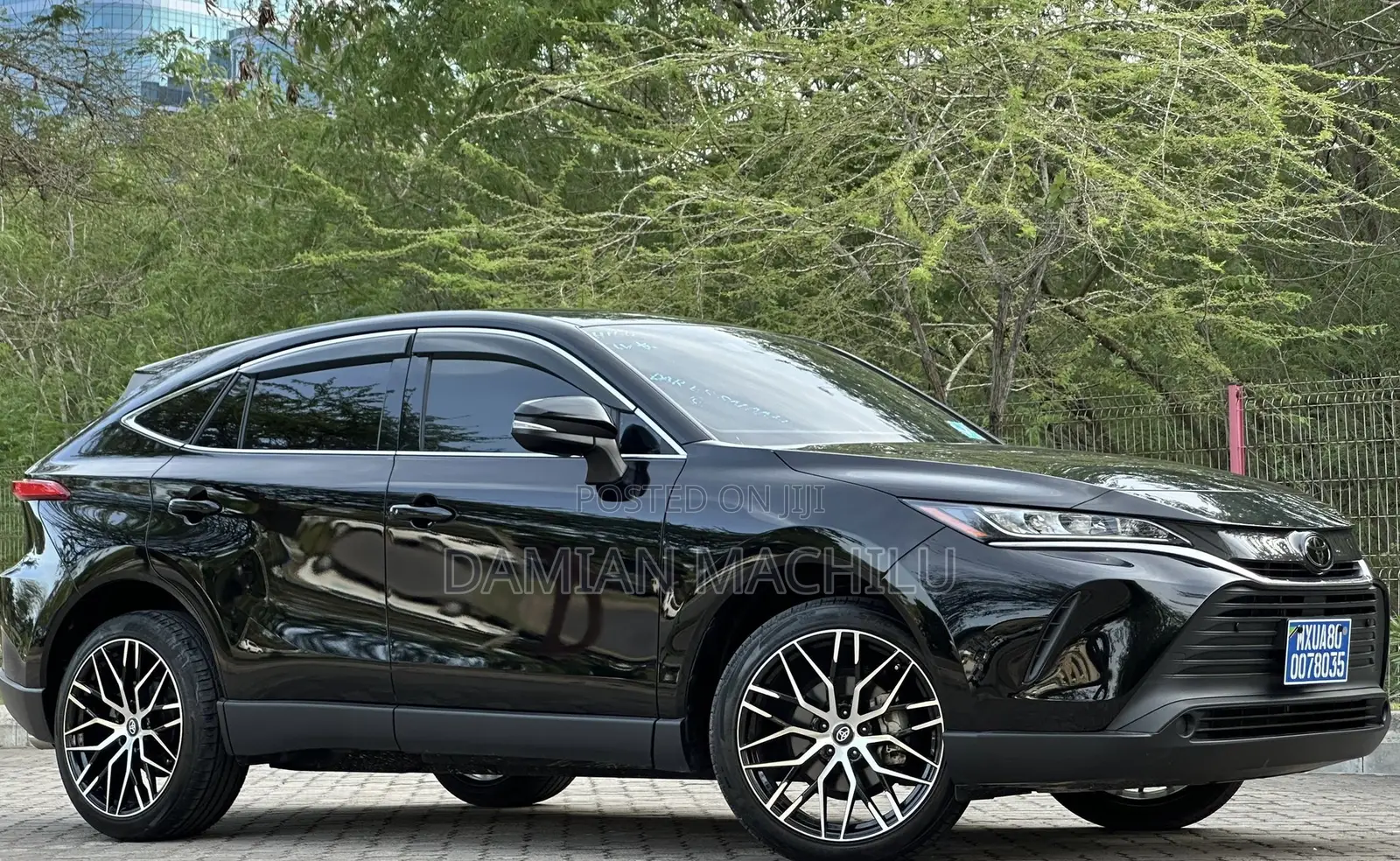 Toyota Harrier 2022 Black