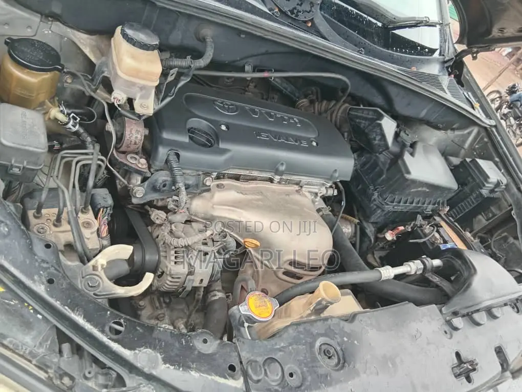 Toyota Harrier 2006 Gray