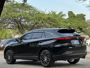 Toyota Harrier 2022 Black