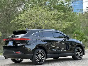 Toyota Harrier 2022 Black