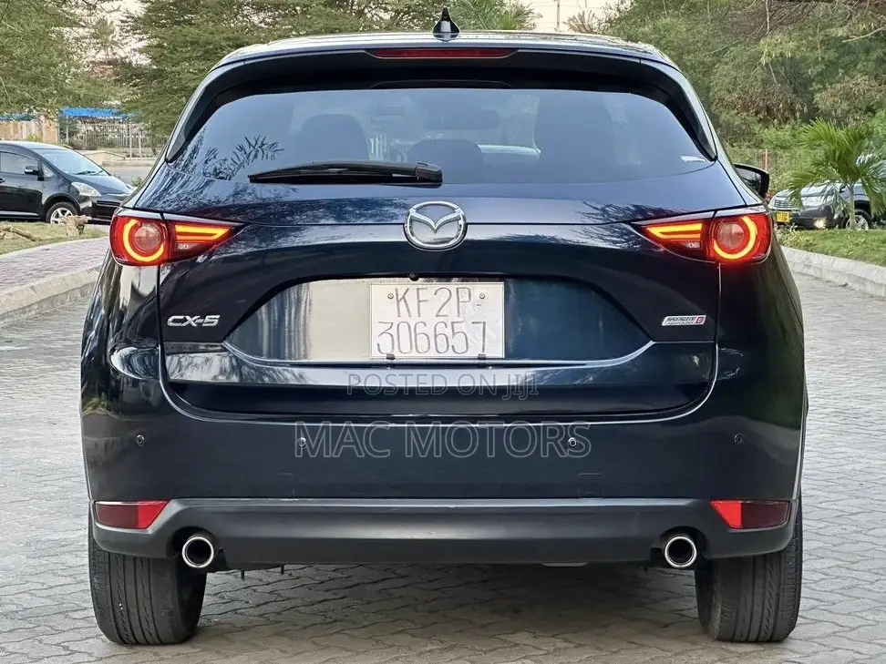 Mazda CX-5 2018 Blue