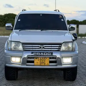 Toyota Land Cruiser Prado 3.0 D-4D 5dr 2000 Pearl