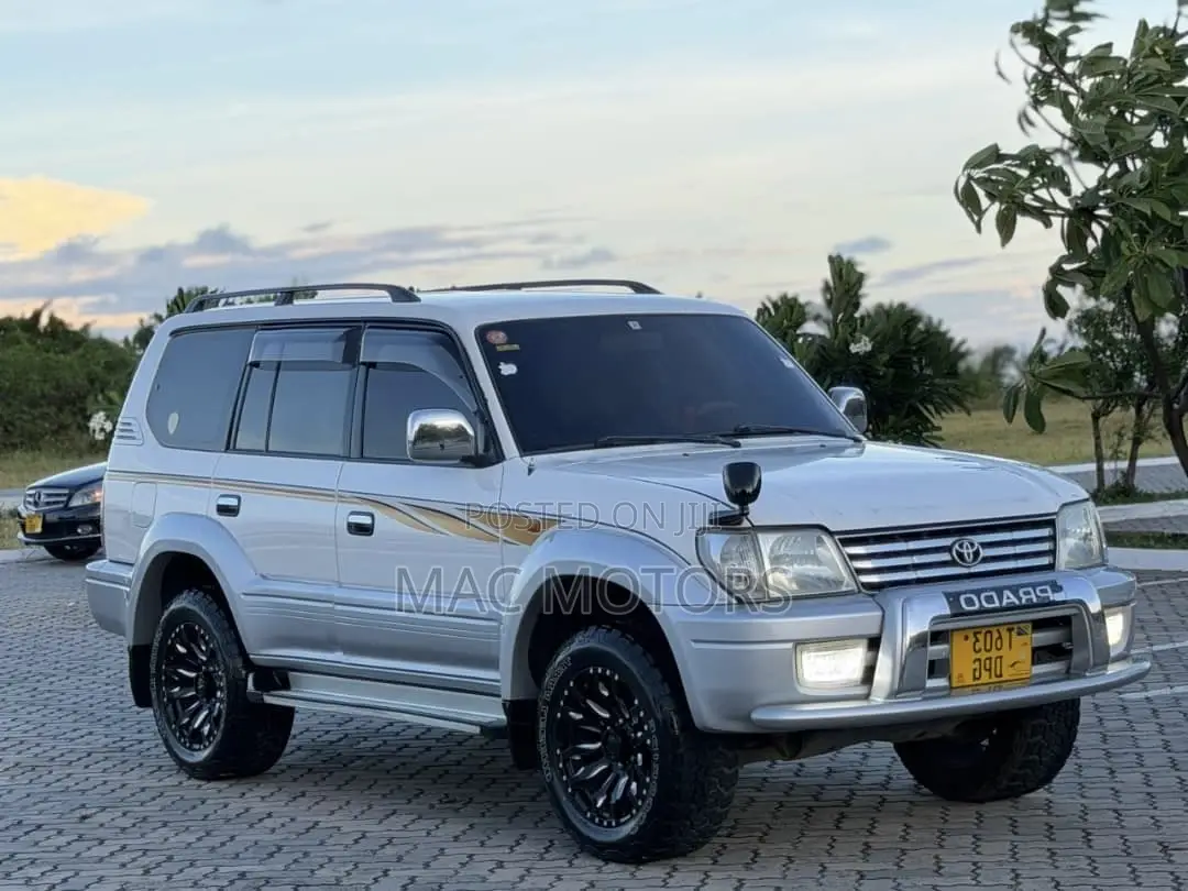 Toyota Land Cruiser Prado 3.0 D-4D 5dr 2000 Pearl