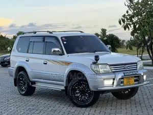 Toyota Land Cruiser Prado 3.0 D-4D 5dr 2000 Pearl