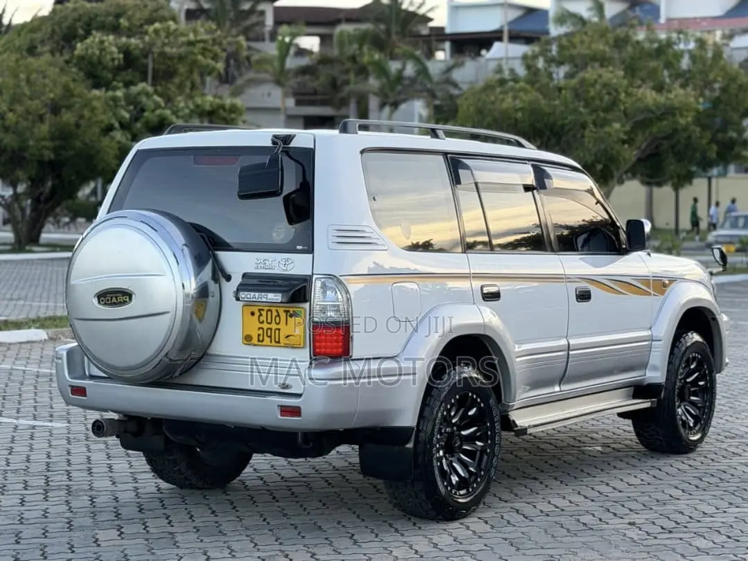 Toyota Land Cruiser Prado 3.0 D-4D 5dr 2000 Pearl