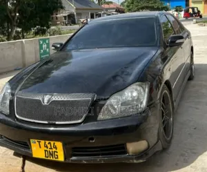 Toyota Crown 2004 Black
