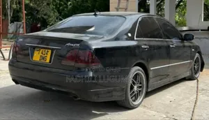 Toyota Crown 2004 Black