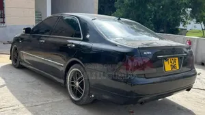 Toyota Crown 2004 Black