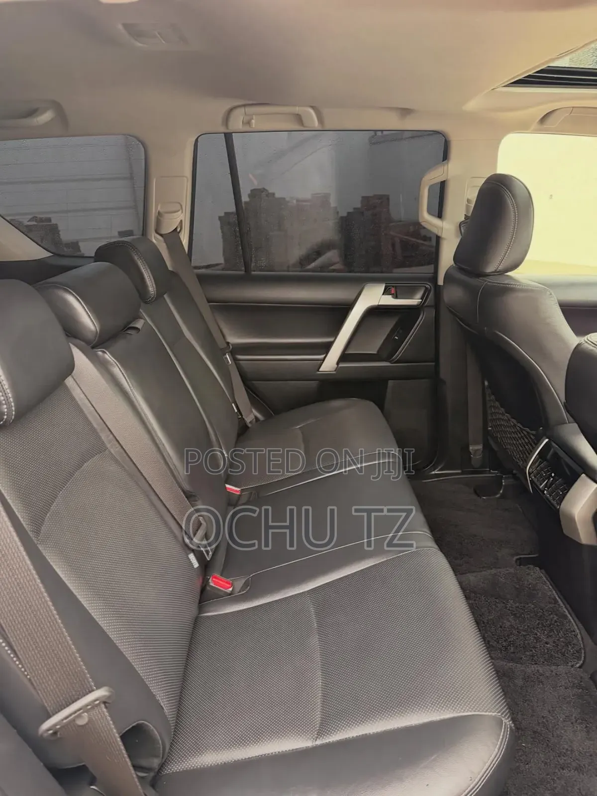 Toyota Land Cruiser Prado 2018 White