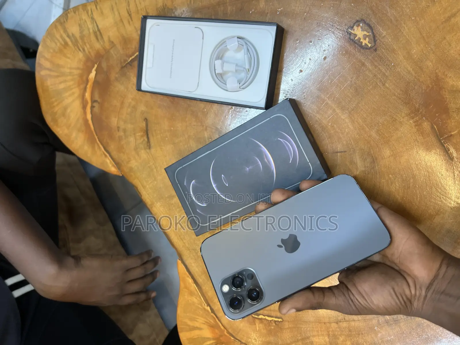 New Apple iPhone 12 Pro 128 GB Black