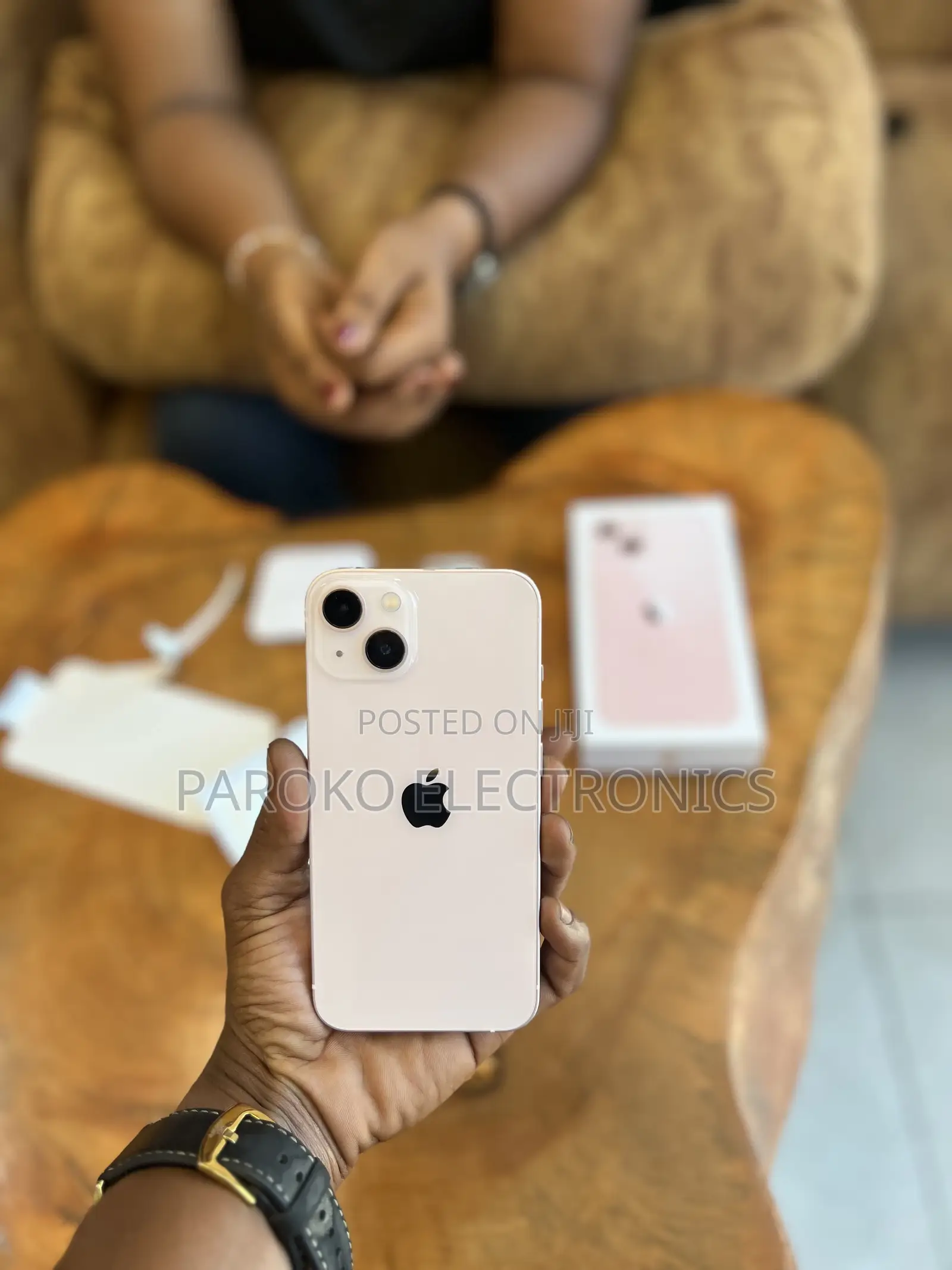 New Apple iPhone 13 128 GB Pink