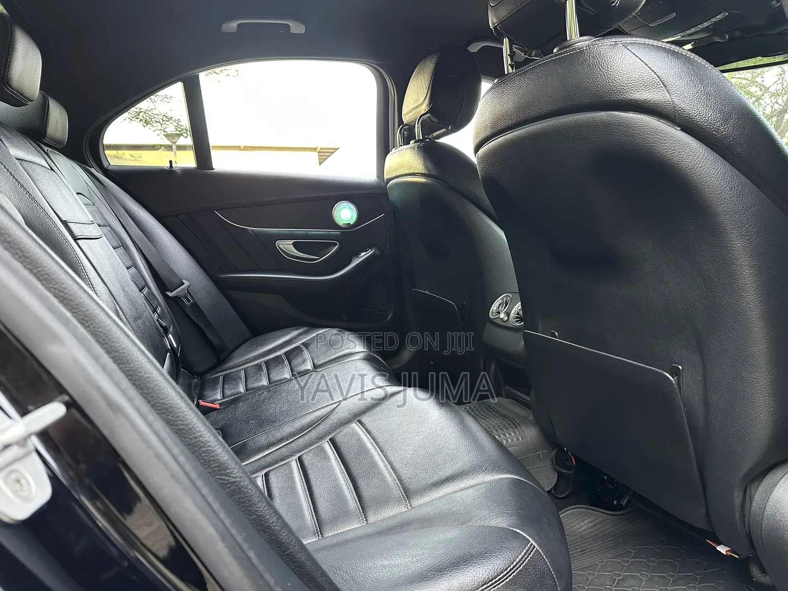 Mercedes-Benz C200 2014 Black