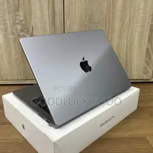 New Laptop Apple MacBook Pro 2023 M3 14-Inch 8GB Apple M3 SSD 512GB