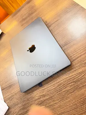 New Apple MacBook Pro 2023 M3 Max 14-Inch 36GB Apple M3 Max SSD 1T