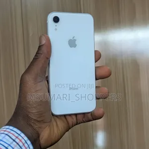 Apple XR 128 GB White
