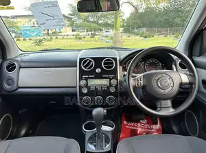 Mazda Verisa 2009 White