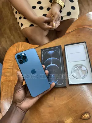 New Apple iPhone 12 Pro Max 128 GB Blue