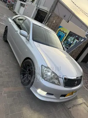 Toyota Crown 2006 Silver