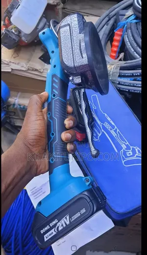 Dong Ding Cordless Tiles Installer