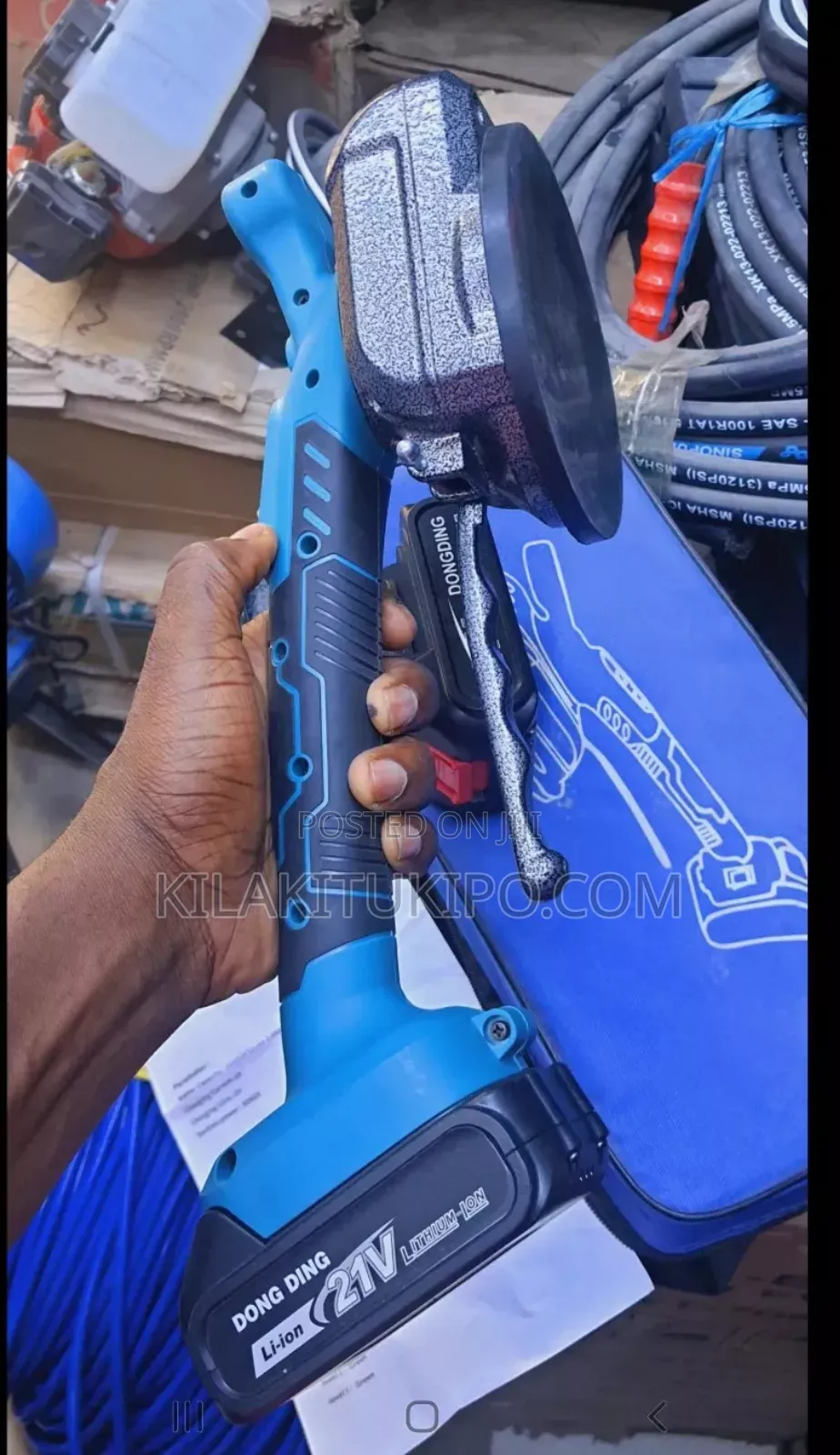 Dong Ding Cordless Tiles Installer