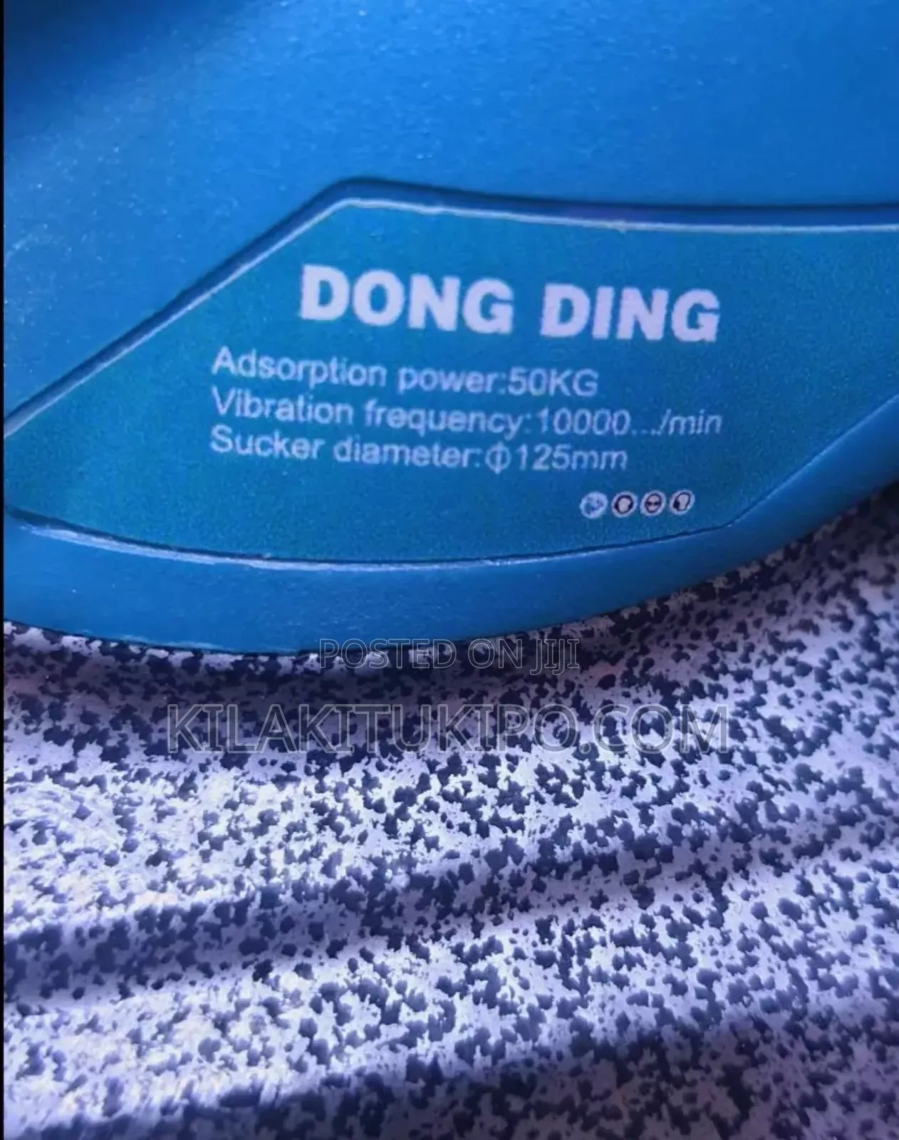 Dong Ding Cordless Tiles Installer