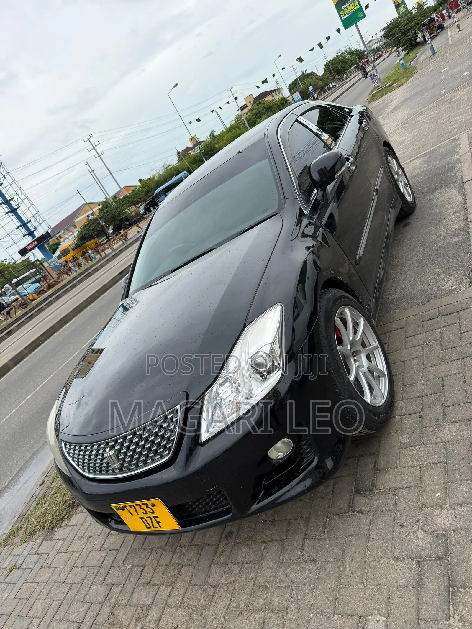 Toyota Crown 2009 Black