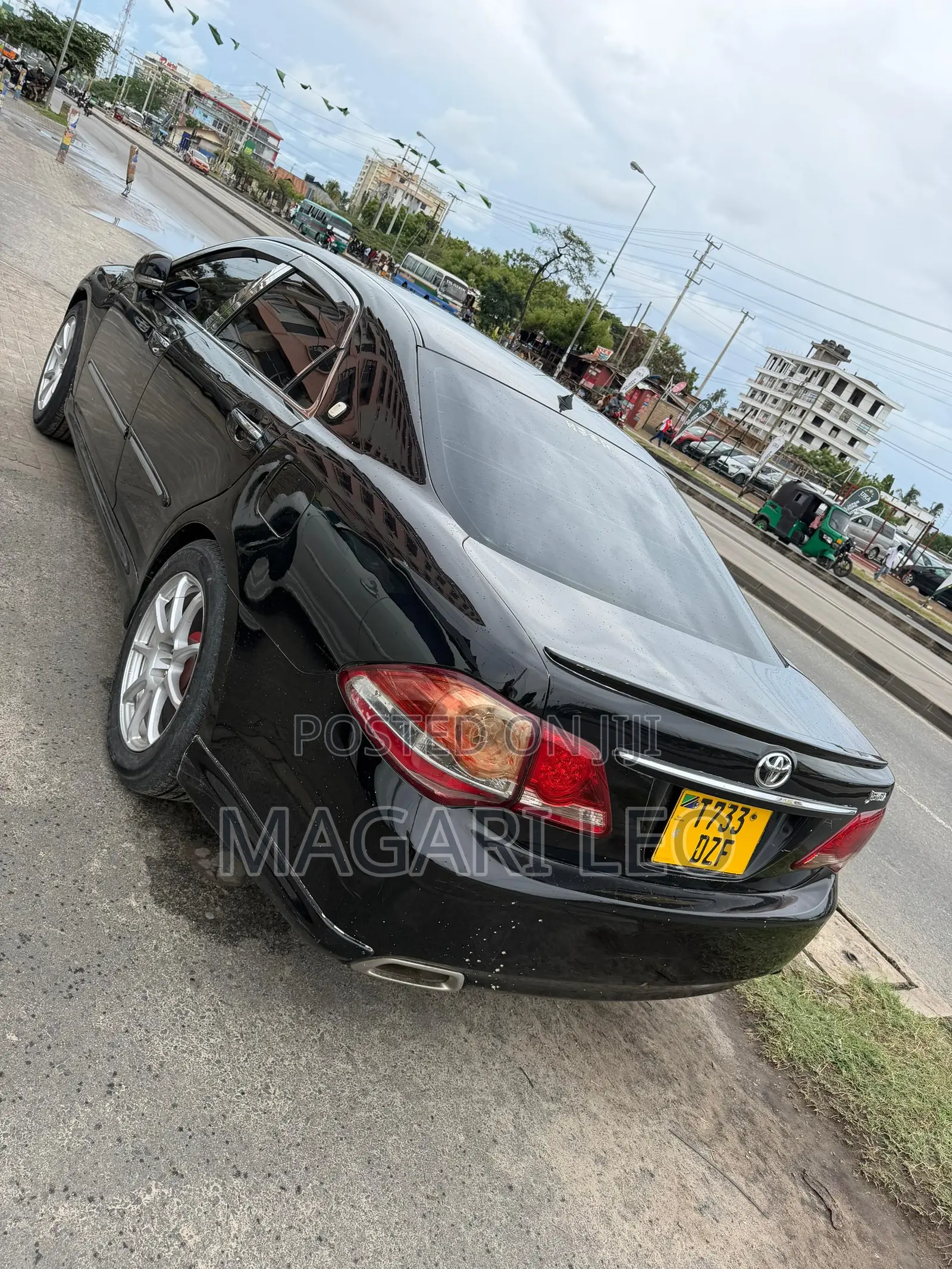 Toyota Crown 2009 Black