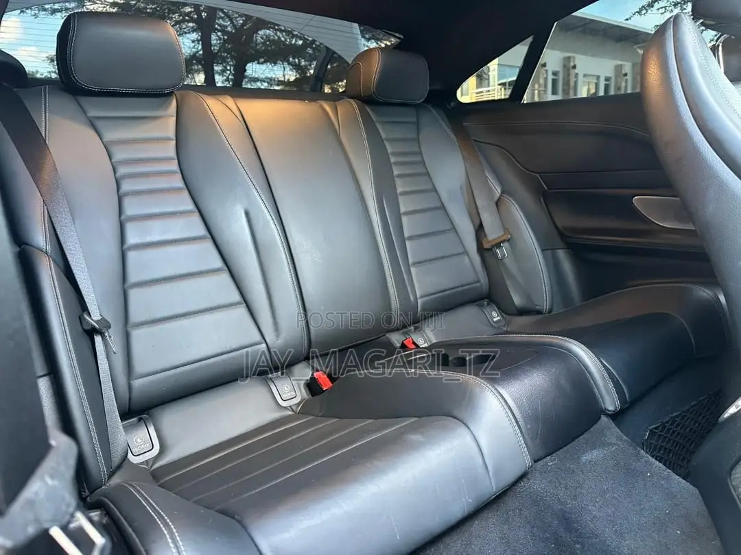 Mercedes-Benz E300 2017 White