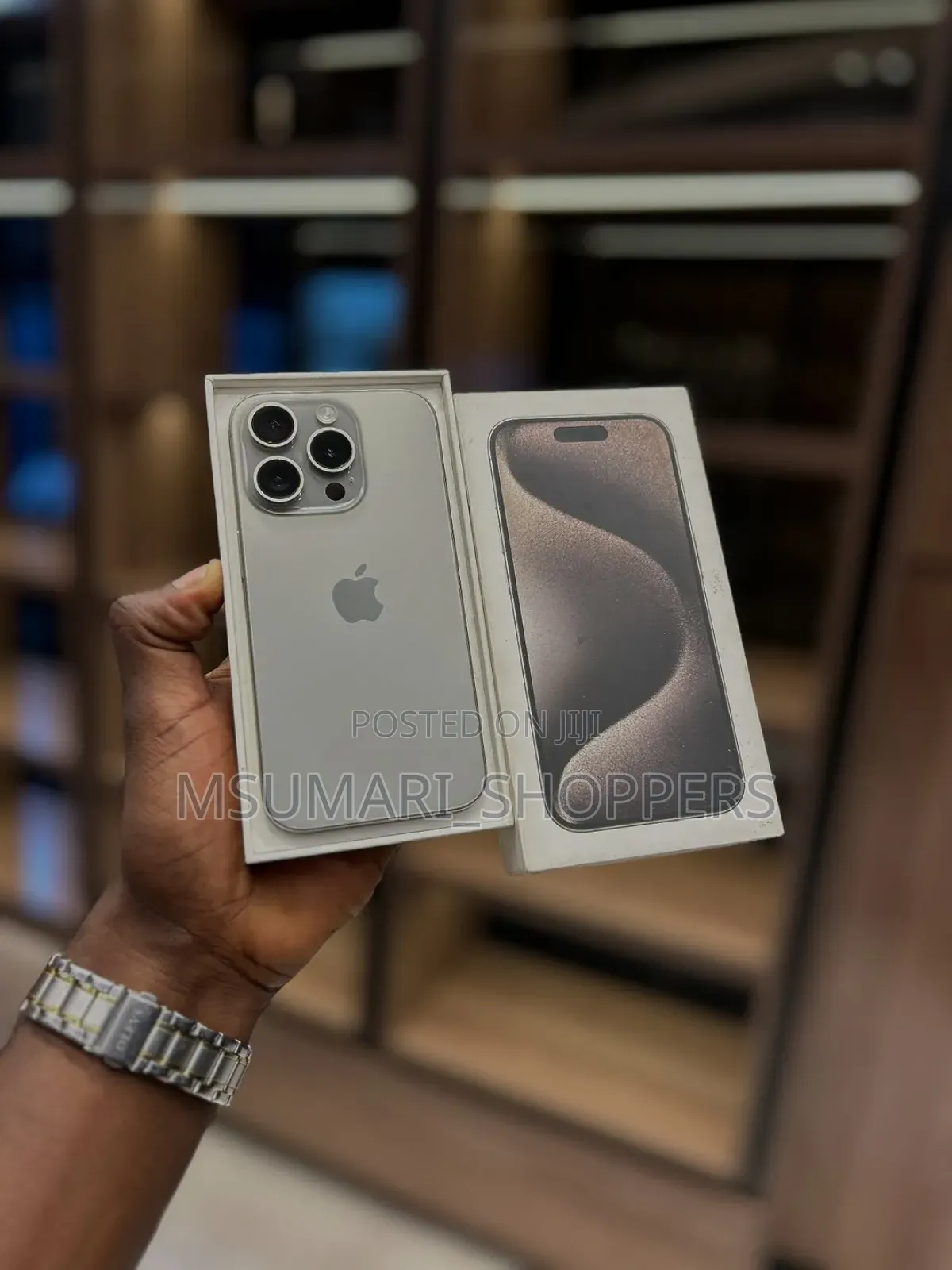 New Apple iPhone 15 Pro 256 GB Silver